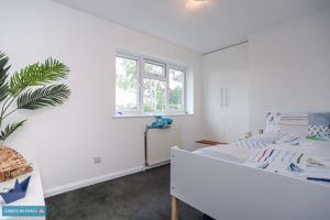 Bedroom- click for photo gallery